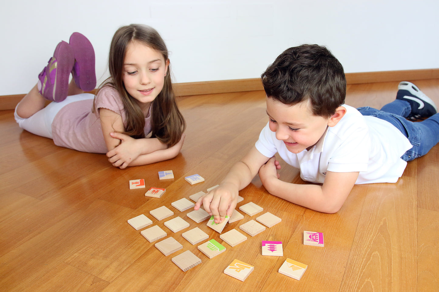 DOMINO-GIRAMONDO-GIOCO-FSC-BAMBINI-MILANIWOOD-MADE-IN-ITALY